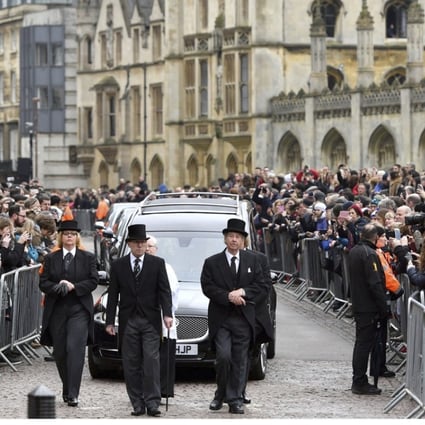 Friends Family And Fans Turn Out For Stephen Hawking S Funeral South China Morning Post