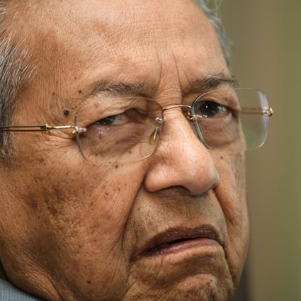 Former Malaysia's prime minister Mahathir Mohamad warned the upcoming elections will be the dirtiest in the country's history due to cheating by the ‘monster’ prime minister. Photo: AFP
