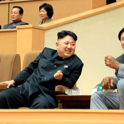 North Korean leader Kim Jong Un (2nd L) watches a basketball game between former U.S. NBA basketball players and North Korean players of the Hwaebul team of the DPRK with Dennis Rodman (R) at Pyongyang Indoor Stadium in this undated photo released by North Korea's Korean Central News Agency (KCNA) in Pyongyang January 9, 2014. Photo: REUTERS/KCNA