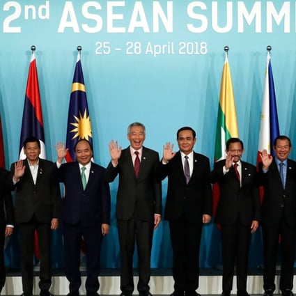 The 10 leaders of Asean took a tough stance on trade protectionism in the West when they met in Singapore. Photo: AP