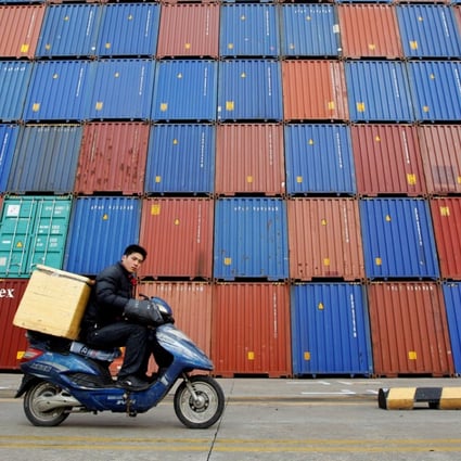The BIS chief says rising trade tensions between the United States and China could turn into a dangerous downward spiral. Photo: Reuters