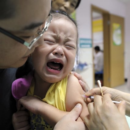 Chinese Premier Li Keqiang has promised a full investigation into the latest vaccine scandal. Photo: AP