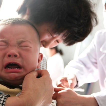 A child receives a vaccination shot at a hospital in Huaibei in China's eastern Anhui province. Photo: AFP