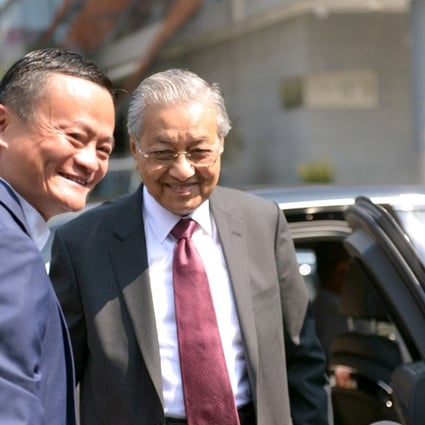 Malaysia’s Prime Minister Mahathir Mohamad and Alibaba Group co-founder Jack Ma at Alibaba’s Hangzhou headquarters. Photo: huanqiu.com