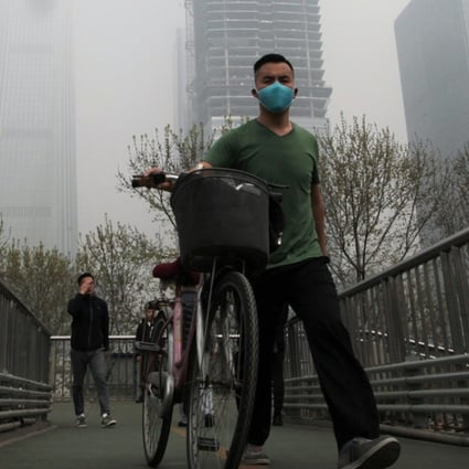 A Chinese study has linked declines in cognitive skills with higher exposure to air pollution. Photo: Kyodo