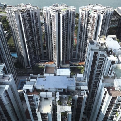 Home prices at Taikoo Shing fell 5 per cent to HK$20,474 per square foot on average from June to July, according to Midland. Photo: Nora Tam