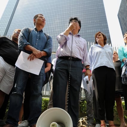 A dozen representatives from six journalists’ groups held a rally outside government headquarters in Admiralty on Tuesday, urging the authorities to give a full explanation of the visa rejection. Photo: Edward Wong