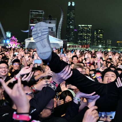 Festivalgoers enjoy Clockenflap 2017 on the Central Harbourfront. The event drew 30,000 music fans a day. Photo: James Wendlinger