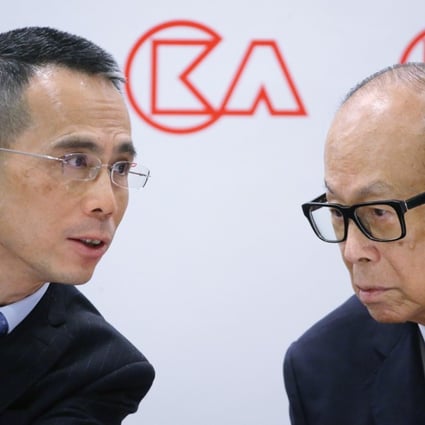 Victor Li Tzar-kuoi (left) and Li Ka-shing attend CK Hutchison Holdings and CK Asset Holdings 2017 annual results announcement in March. Photo: SCMP / Sam Tsang