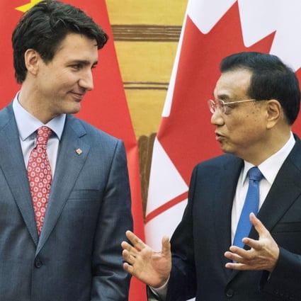 Chinese Premier Li Keqiang (right) and Canadian Prime Minister Justin Trudeau discussed the expansion of trade ties between the two nations. Photo: Kyodo