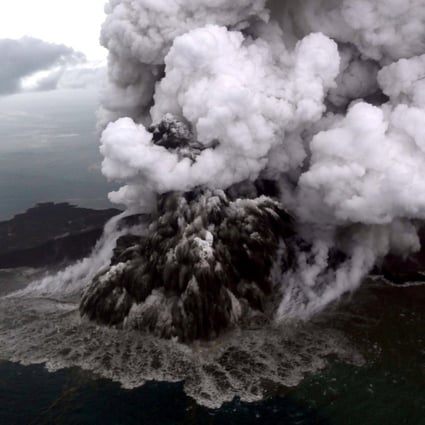 Albums 104+ Pictures krakatoa anak krakatau island pulau south lampung regency, lampung, indonesia Sharp