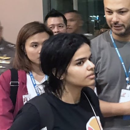 Teenage traveller Rahaf Mohammed al-Qunun, who says she fears death in