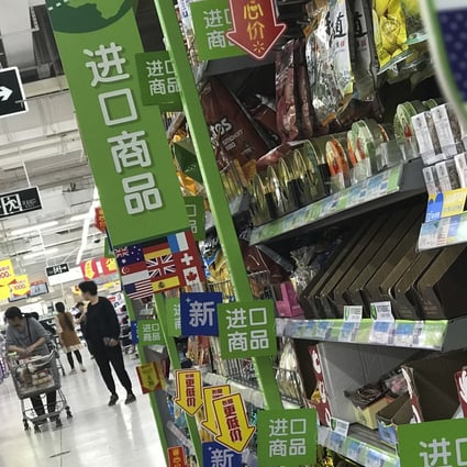 The latest analysis of the consumer economy suggests that Chinese shoppers are in no mood to help steer their country through the rough waters of the US trade war. Photo: AP