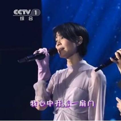 Chinese singers Faye Wong and Na Ying at the Spring Festival Gala 2018