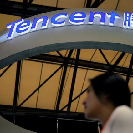 China has singled out Tencent Holdings’ popular news app for spreading vulgar information while shutting down more than 700 websites and thousands of apps in the span of just three weeks. Photo: Reuters