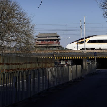 A "Fuxing" high-speed train runs on the Beijing-Tianjin interurban railway in Beijing on January 25, 2019. China’s growing might in train development has sparked concerns in Europe. Photo: Xinhua