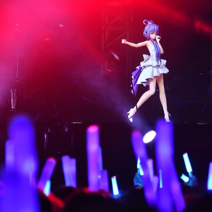 At Luo Tianyi’s concert last Saturday, fans waved blue glow sticks to the rhythm. Photo: SCMP via Jane Zhang