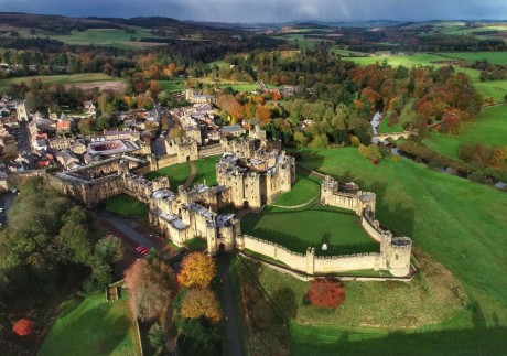 Alnwick Castle in Northumberland, the UK, was used to portray Hogwarts in the Harry Potter films. Photo: Getty Images