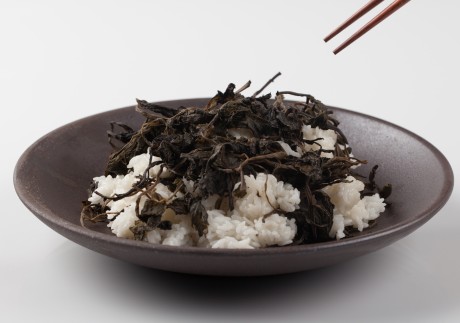 Rice with gondre (Korean thistle) greens. Photo: Shutterstock