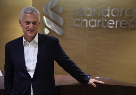Standard Chartered CEO Bill Winters poses for a picture at the bank’s Hong Kong headquarters in Central on November 4, 2022. Photo: SCMP / Edmond So