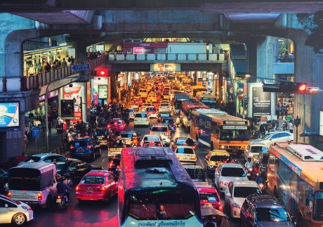 Heavy traffic in Bangkok in August  2017. Photo: Shutterstock Images