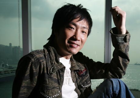 Hong Kong singer and actor Ronald Cheng Chung-kei at an interview with the Post in 2006. The Cantopop star is now one of Hong Kong cinema’s most beloved comedy stars, but his rise to the top has been a bumpy one. Photo: SCMP