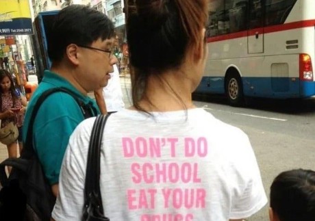 T-shirts with unusual messages can often be seen in Hong Kong. Photo: Instagram/hongkongtshirtpatrol