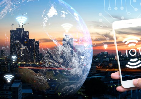 With peak data rates up to 20 times faster than 4G, 5G will serve as “the connective tissue” for the internet of things, autonomous cars, smart cities and new mobile applications. Photo: Shutterstock