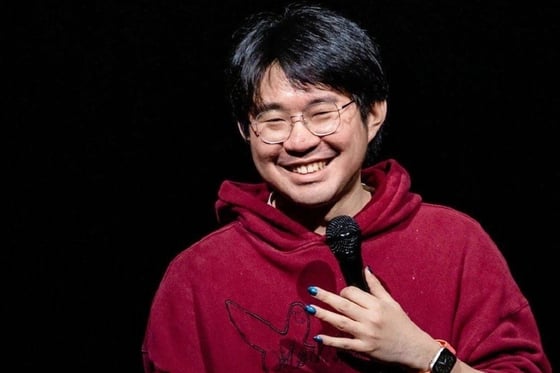  Li Haoshi has been forced to apologise for his joke about the PLA. Photo: Weibo