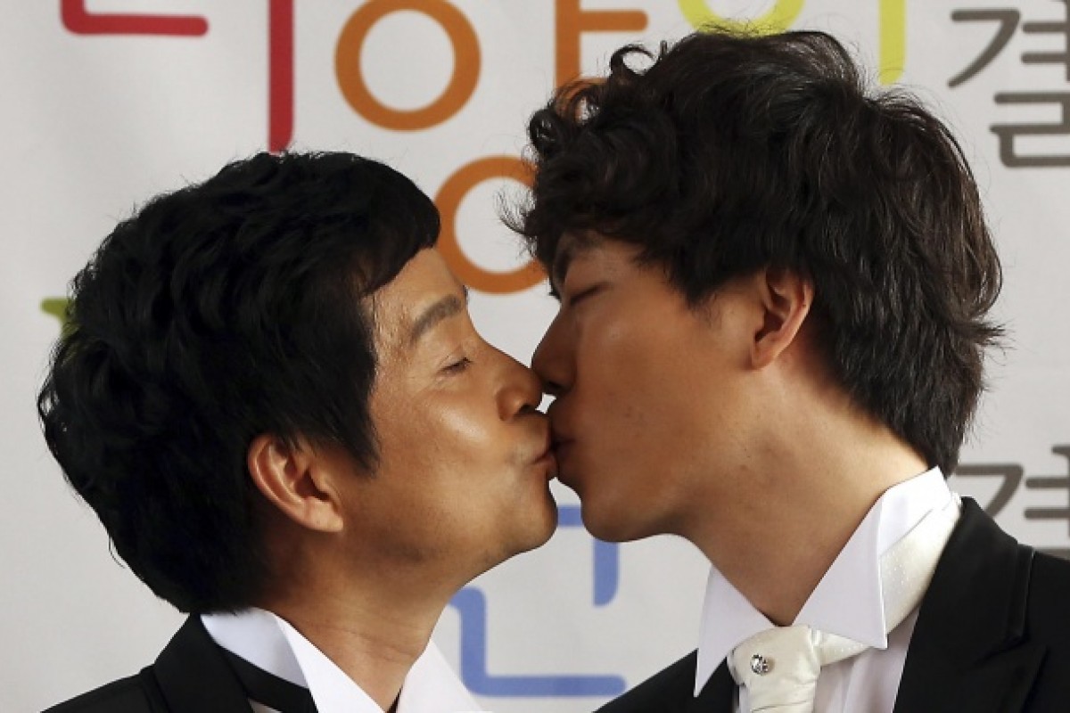 Корейский геей. Корейские порноактёры. Gay korean 256. Korean gay marriage. Korean gay lo.